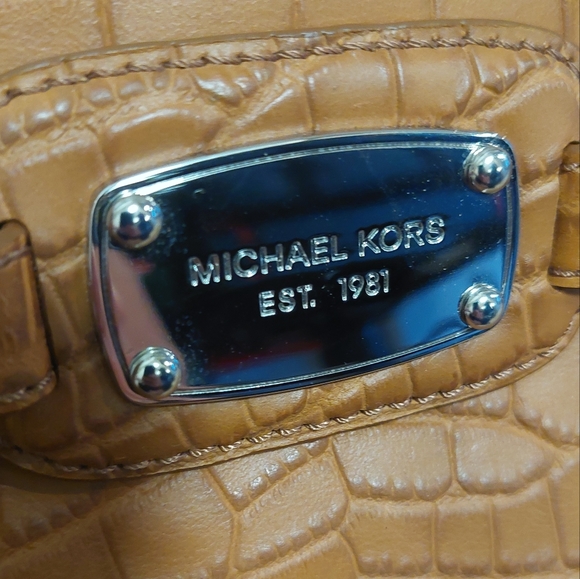 ❤️SALE! MICHAEL KORS Crocodile Embossed Hamilton Satchel - Picture 8 of 17